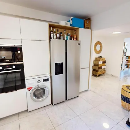 La Grande - Giotto - Beau 3p Climatise Avec Grande Terrasse Calme Dans Avec Piscine Mae-9841 Apartment Menton