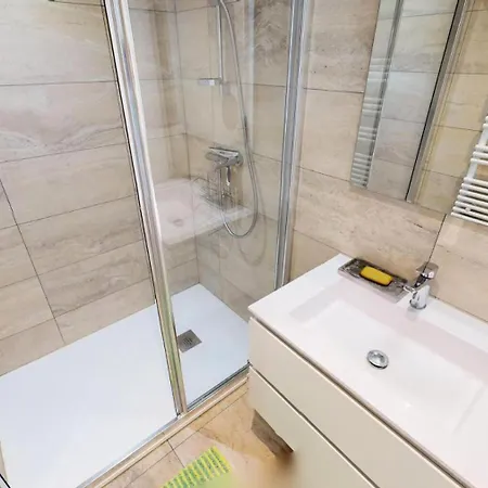 Apartament La Grande - Giotto - Beau 3p Climatise Avec Grande Terrasse Calme Dans Avec Piscine Mae-9841 Mentona